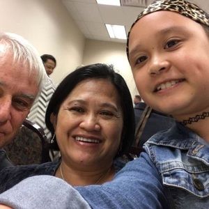 Meet your Posher, Leonila